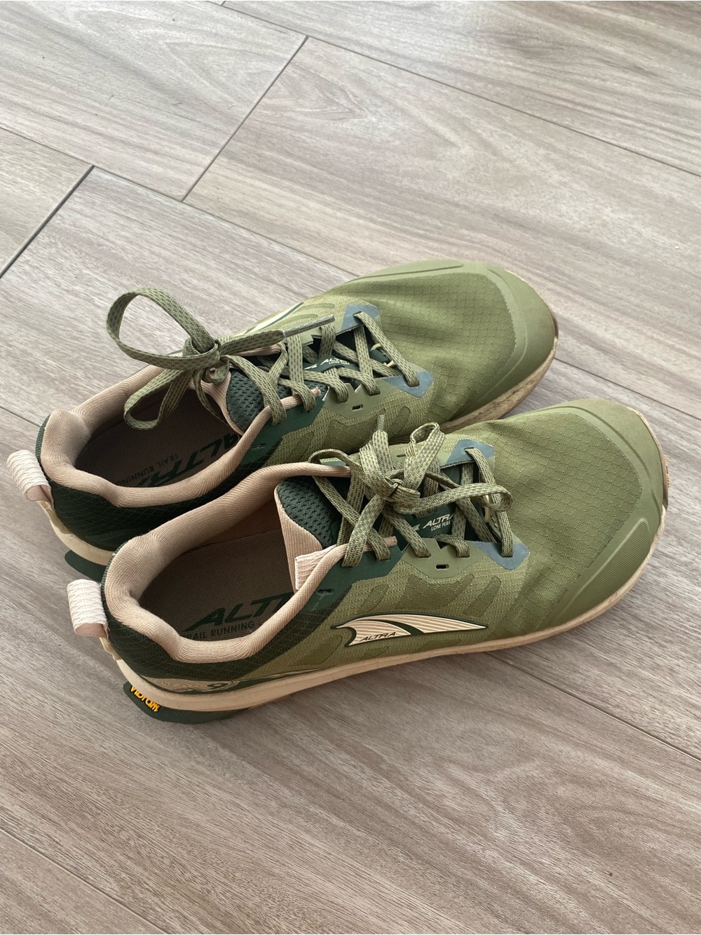 Altra lone peak 9+